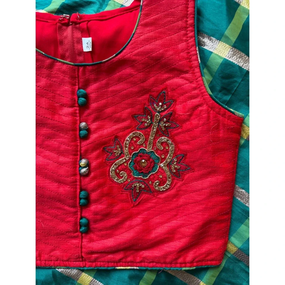 Girls Pavadai Paithani Embroidered Vest & Green Plaid Skirt Set Holiday‎ SZ 24M